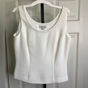 Tahari Off-White Sleeveless Top, size 6